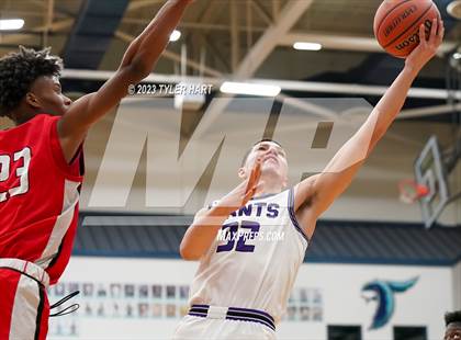 Thumbnail 1 in Pike vs. Ben Davis (IHSAA 4A Sectional 11 Final) photogallery.