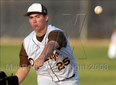 Thumbnail 3 in Walnut @ Don Lugo photogallery.