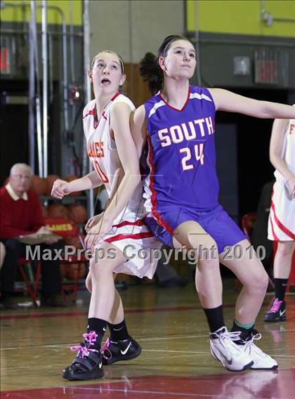 Thumbnail 2 in Williamsville East vs Williamsville South (Section VI Class A Quarterfinals) photogallery.