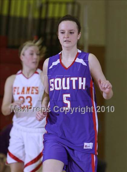 Thumbnail 1 in Williamsville East vs Williamsville South (Section VI Class A Quarterfinals) photogallery.