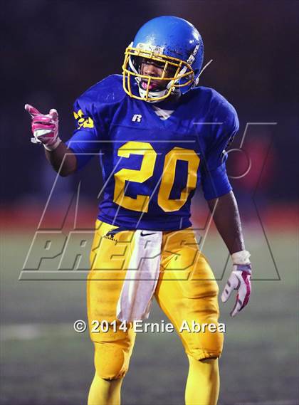 Thumbnail 1 in Pittsburg @ Foothill (CIF NCS D1 Semifinal) photogallery.