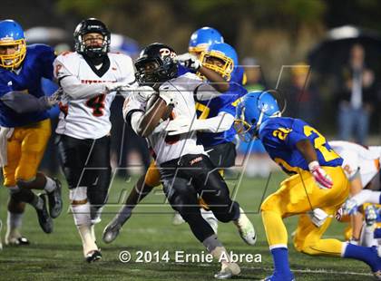 Thumbnail 3 in Pittsburg @ Foothill (CIF NCS D1 Semifinal) photogallery.
