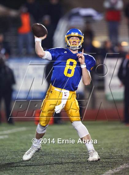 Thumbnail 1 in Pittsburg @ Foothill (CIF NCS D1 Semifinal) photogallery.