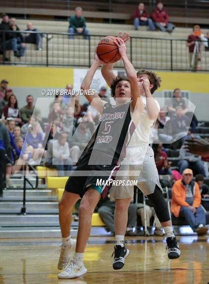 Thumbnail 2 in Gallatin vs Station Camp (TSSAA District 9-AAA Quarterfinal) photogallery.