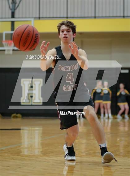 Thumbnail 2 in Gallatin vs Station Camp (TSSAA District 9-AAA Quarterfinal) photogallery.