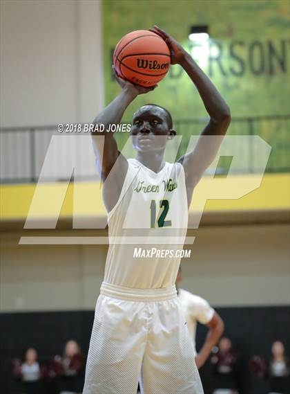 Thumbnail 1 in Gallatin vs Station Camp (TSSAA District 9-AAA Quarterfinal) photogallery.