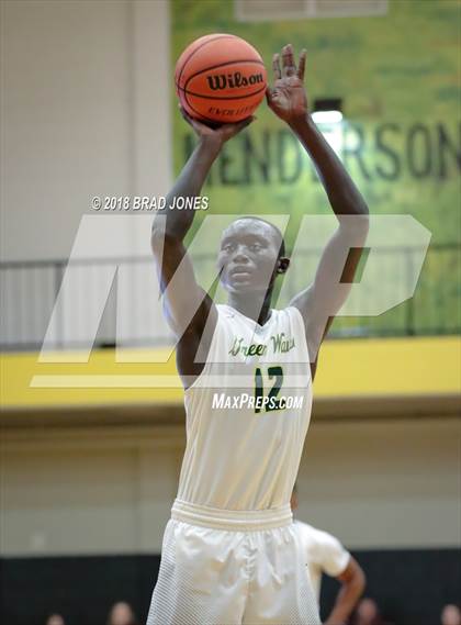 Thumbnail 2 in Gallatin vs Station Camp (TSSAA District 9-AAA Quarterfinal) photogallery.