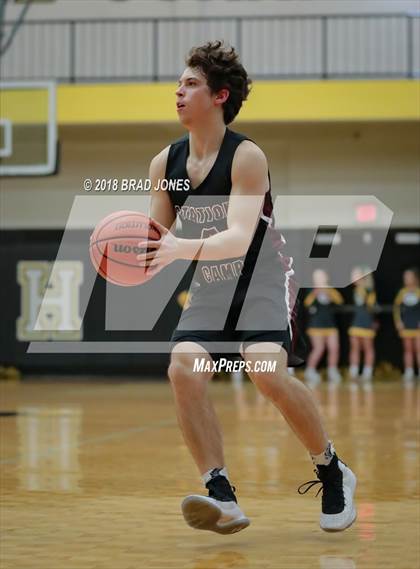Thumbnail 3 in Gallatin vs Station Camp (TSSAA District 9-AAA Quarterfinal) photogallery.
