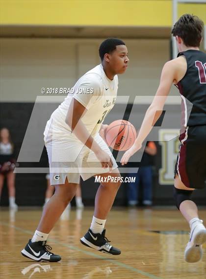 Thumbnail 3 in Gallatin vs Station Camp (TSSAA District 9-AAA Quarterfinal) photogallery.