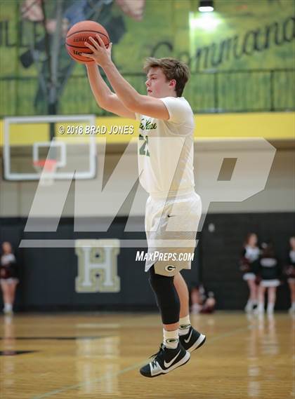 Thumbnail 3 in Gallatin vs Station Camp (TSSAA District 9-AAA Quarterfinal) photogallery.
