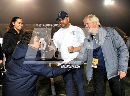 Thumbnail 2 in Central vs. Sierra Canyon (CIF State DIV 1AA Championship Final) photogallery.