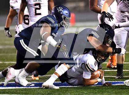 Thumbnail 1 in Central vs. Sierra Canyon (CIF State DIV 1AA Championship Final) photogallery.