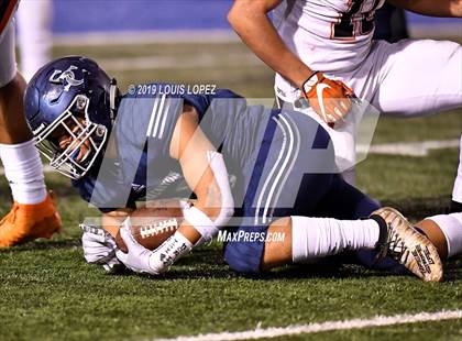 Thumbnail 1 in Central vs. Sierra Canyon (CIF State DIV 1AA Championship Final) photogallery.