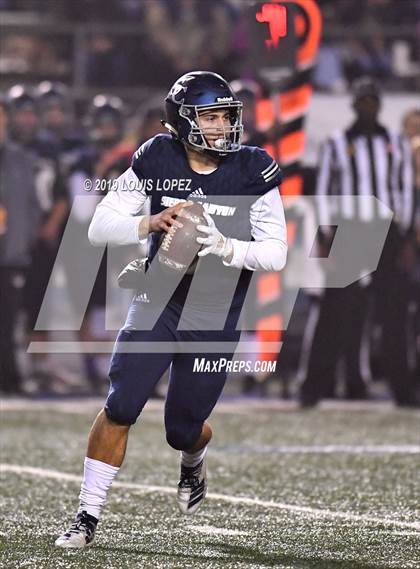 Thumbnail 1 in Central vs. Sierra Canyon (CIF State DIV 1AA Championship Final) photogallery.