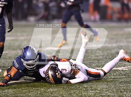 Thumbnail 1 in Central vs. Sierra Canyon (CIF State DIV 1AA Championship Final) photogallery.