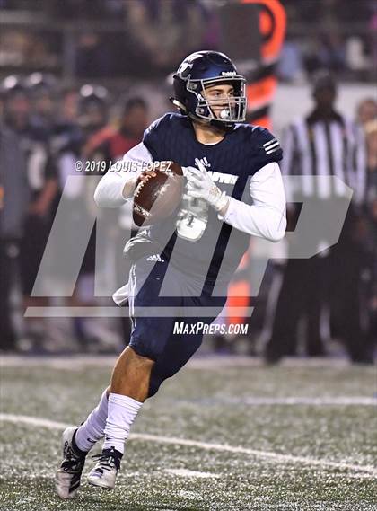 Thumbnail 3 in Central vs. Sierra Canyon (CIF State DIV 1AA Championship Final) photogallery.