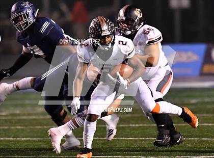 Thumbnail 2 in Central vs. Sierra Canyon (CIF State DIV 1AA Championship Final) photogallery.