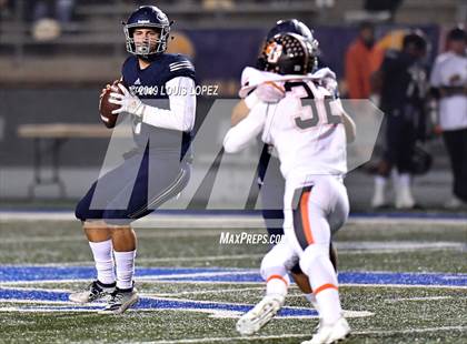 Thumbnail 3 in Central vs. Sierra Canyon (CIF State DIV 1AA Championship Final) photogallery.
