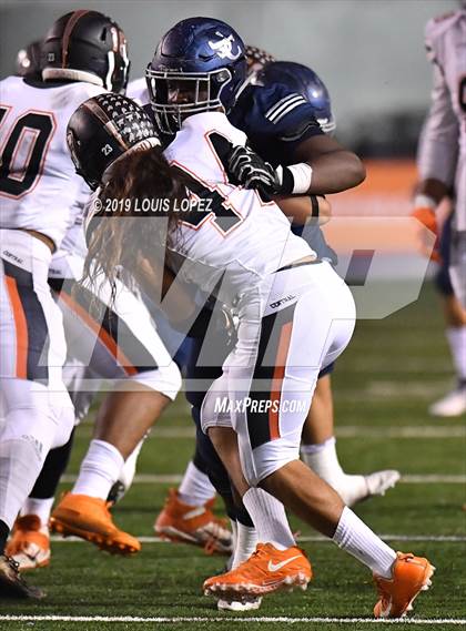 Thumbnail 3 in Central vs. Sierra Canyon (CIF State DIV 1AA Championship Final) photogallery.