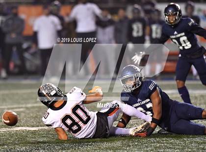 Thumbnail 2 in Central vs. Sierra Canyon (CIF State DIV 1AA Championship Final) photogallery.