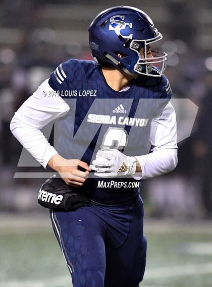 Thumbnail 3 in Central vs. Sierra Canyon (CIF State DIV 1AA Championship Final) photogallery.