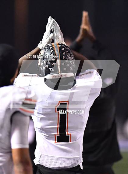 Thumbnail 2 in Central vs. Sierra Canyon (CIF State DIV 1AA Championship Final) photogallery.