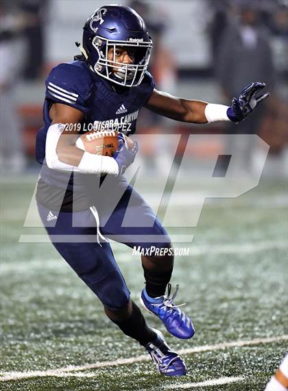 Thumbnail 3 in Central vs. Sierra Canyon (CIF State DIV 1AA Championship Final) photogallery.