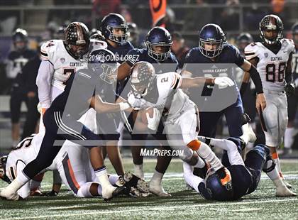 Thumbnail 2 in Central vs. Sierra Canyon (CIF State DIV 1AA Championship Final) photogallery.