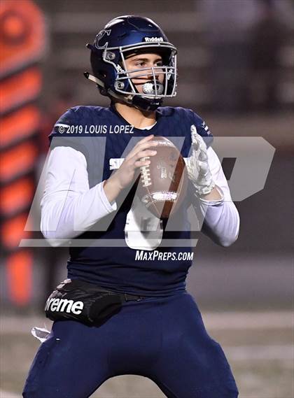 Thumbnail 2 in Central vs. Sierra Canyon (CIF State DIV 1AA Championship Final) photogallery.