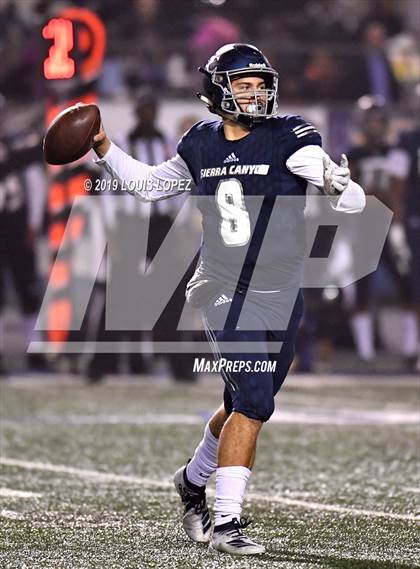 Thumbnail 3 in Central vs. Sierra Canyon (CIF State DIV 1AA Championship Final) photogallery.