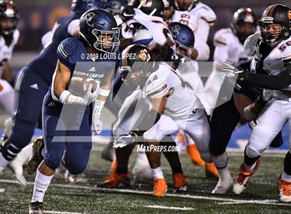 Thumbnail 1 in Central vs. Sierra Canyon (CIF State DIV 1AA Championship Final) photogallery.