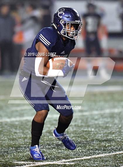 Thumbnail 2 in Central vs. Sierra Canyon (CIF State DIV 1AA Championship Final) photogallery.
