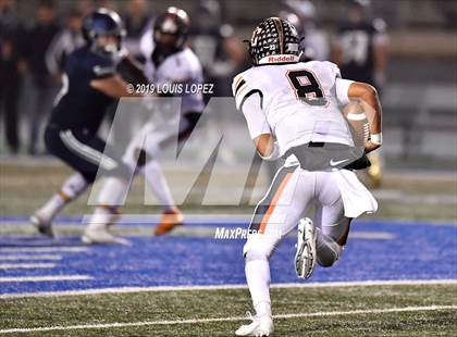 Thumbnail 2 in Central vs. Sierra Canyon (CIF State DIV 1AA Championship Final) photogallery.