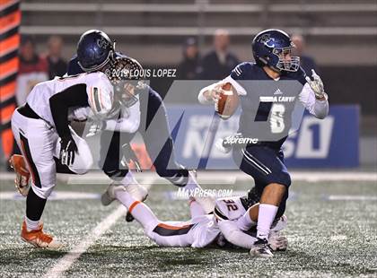 Thumbnail 3 in Central vs. Sierra Canyon (CIF State DIV 1AA Championship Final) photogallery.