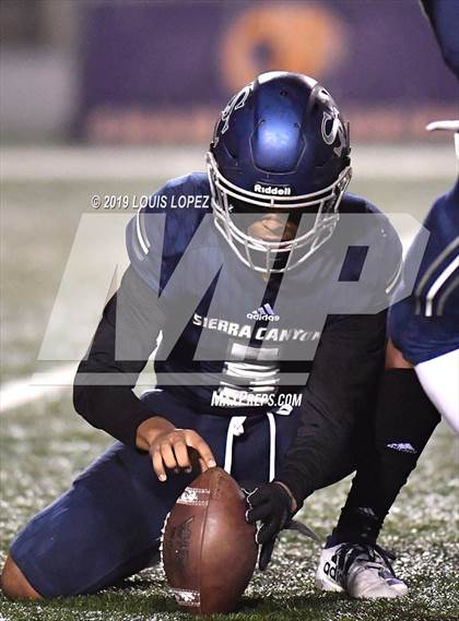 Thumbnail 2 in Central vs. Sierra Canyon (CIF State DIV 1AA Championship Final) photogallery.