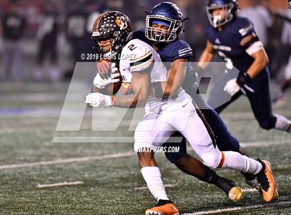 Thumbnail 2 in Central vs. Sierra Canyon (CIF State DIV 1AA Championship Final) photogallery.