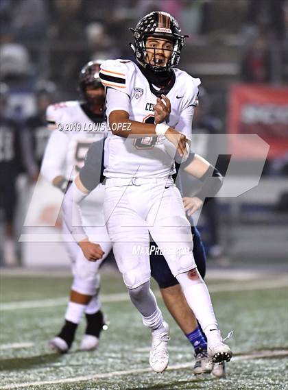 Thumbnail 2 in Central vs. Sierra Canyon (CIF State DIV 1AA Championship Final) photogallery.