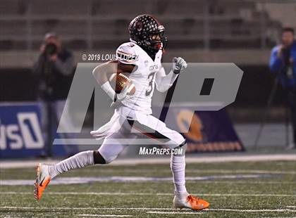 Thumbnail 3 in Central vs. Sierra Canyon (CIF State DIV 1AA Championship Final) photogallery.