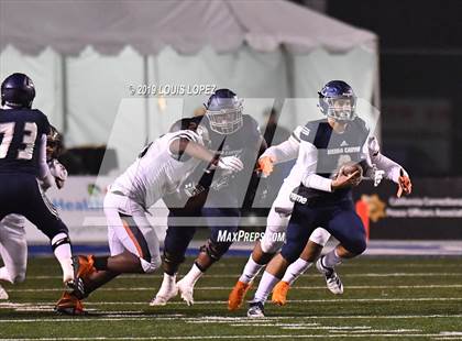 Thumbnail 1 in Central vs. Sierra Canyon (CIF State DIV 1AA Championship Final) photogallery.