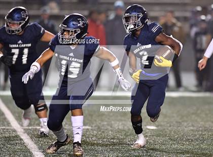 Thumbnail 2 in Central vs. Sierra Canyon (CIF State DIV 1AA Championship Final) photogallery.