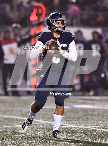 Thumbnail 1 in Central vs. Sierra Canyon (CIF State DIV 1AA Championship Final) photogallery.
