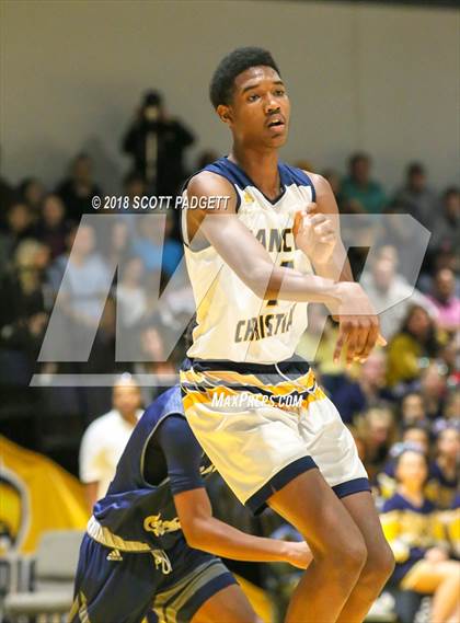 Thumbnail 2 in Mater Dei Catholic @ Rancho Christian (Rancho Christian Basketball Showcase) photogallery.