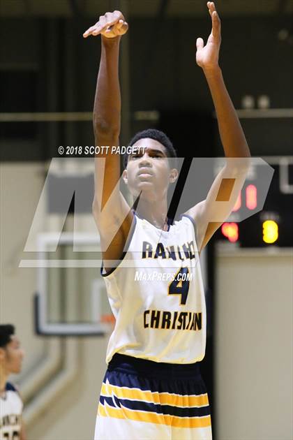 Thumbnail 2 in Mater Dei Catholic @ Rancho Christian (Rancho Christian Basketball Showcase) photogallery.