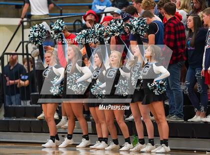Thumbnail 3 in Triton Central @ Cascade photogallery.