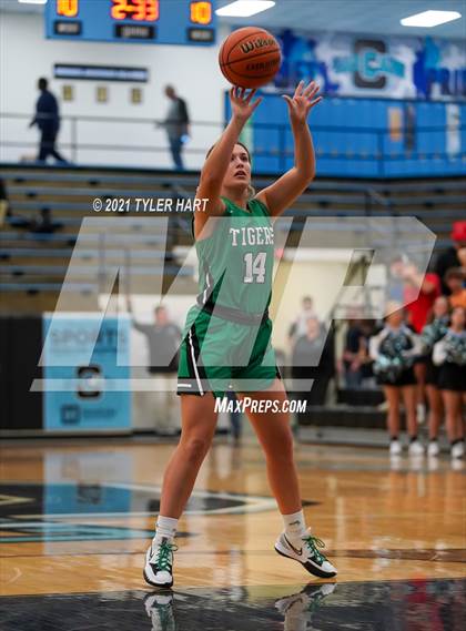 Thumbnail 1 in Triton Central @ Cascade photogallery.