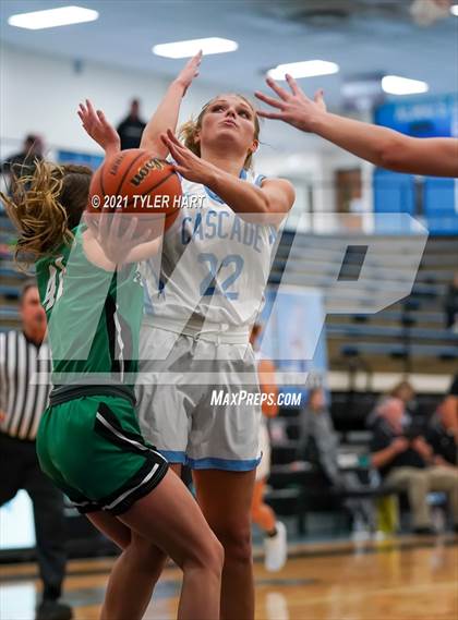 Thumbnail 1 in Triton Central @ Cascade photogallery.