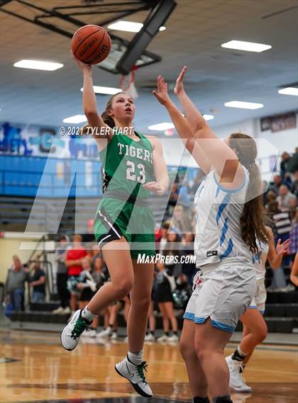 Thumbnail 1 in Triton Central @ Cascade photogallery.