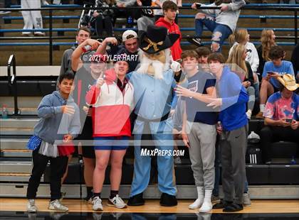 Thumbnail 1 in Triton Central @ Cascade photogallery.