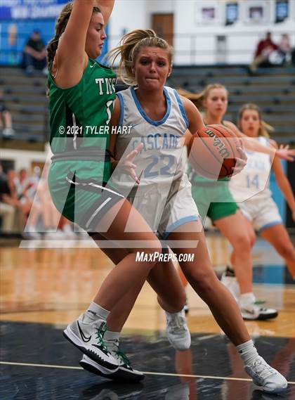 Thumbnail 1 in Triton Central @ Cascade photogallery.