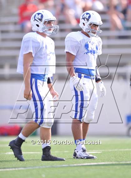 Thumbnail 3 in Midlothian vs. Frisco Centennial (Scrimmage) photogallery.